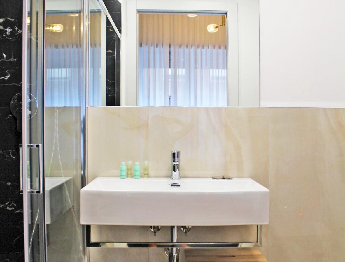 Hrt Milano Otel Dış mekan fotoğraf